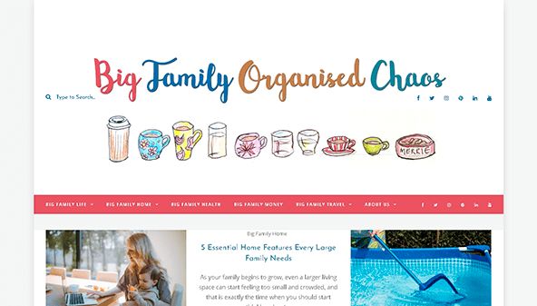 Stort familieorganisert kaos (bigfamilyorganisedchaos.com)